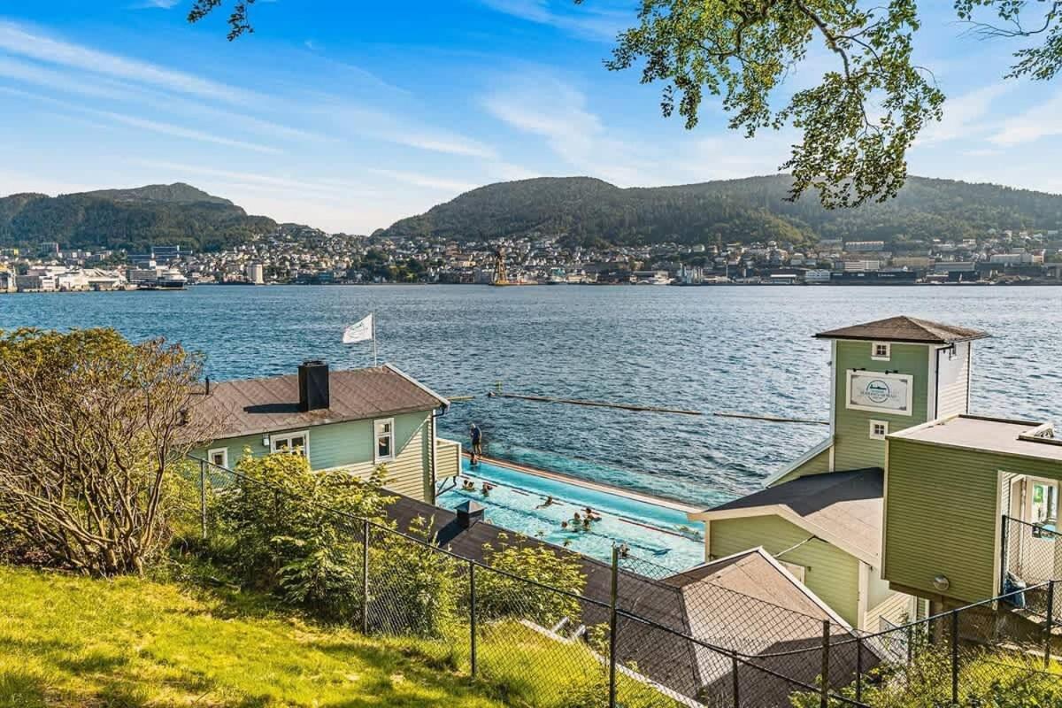 Leilighet Dinbnb L Free Parking L 5 Min From Torget L Nearby Coast I Newly Furnished Bergen